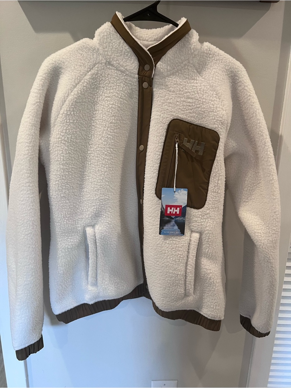 Helly Handen Imperial Pile Snap Fleece Jacket - Small - NWT - White Teddy Sherpa